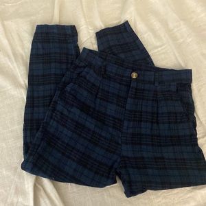 Blue plaid pant